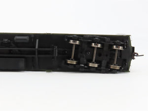 HO Scale Rivarossi HR4211 ATSF Santa Fe Railroad 60' Baggage Passenger Car #1931