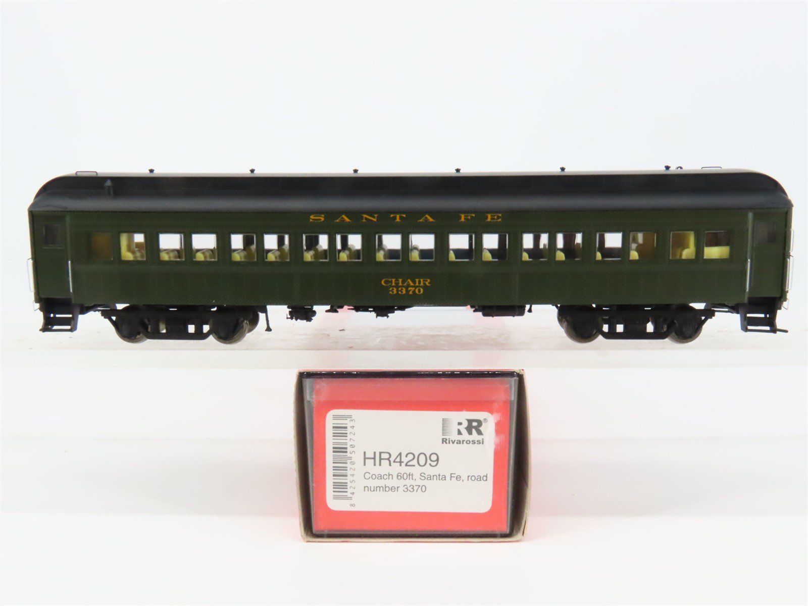 HO Scale Rivarossi HR4209 ATSF Santa Fe Railroad 60' Coach Passenger Car #3370