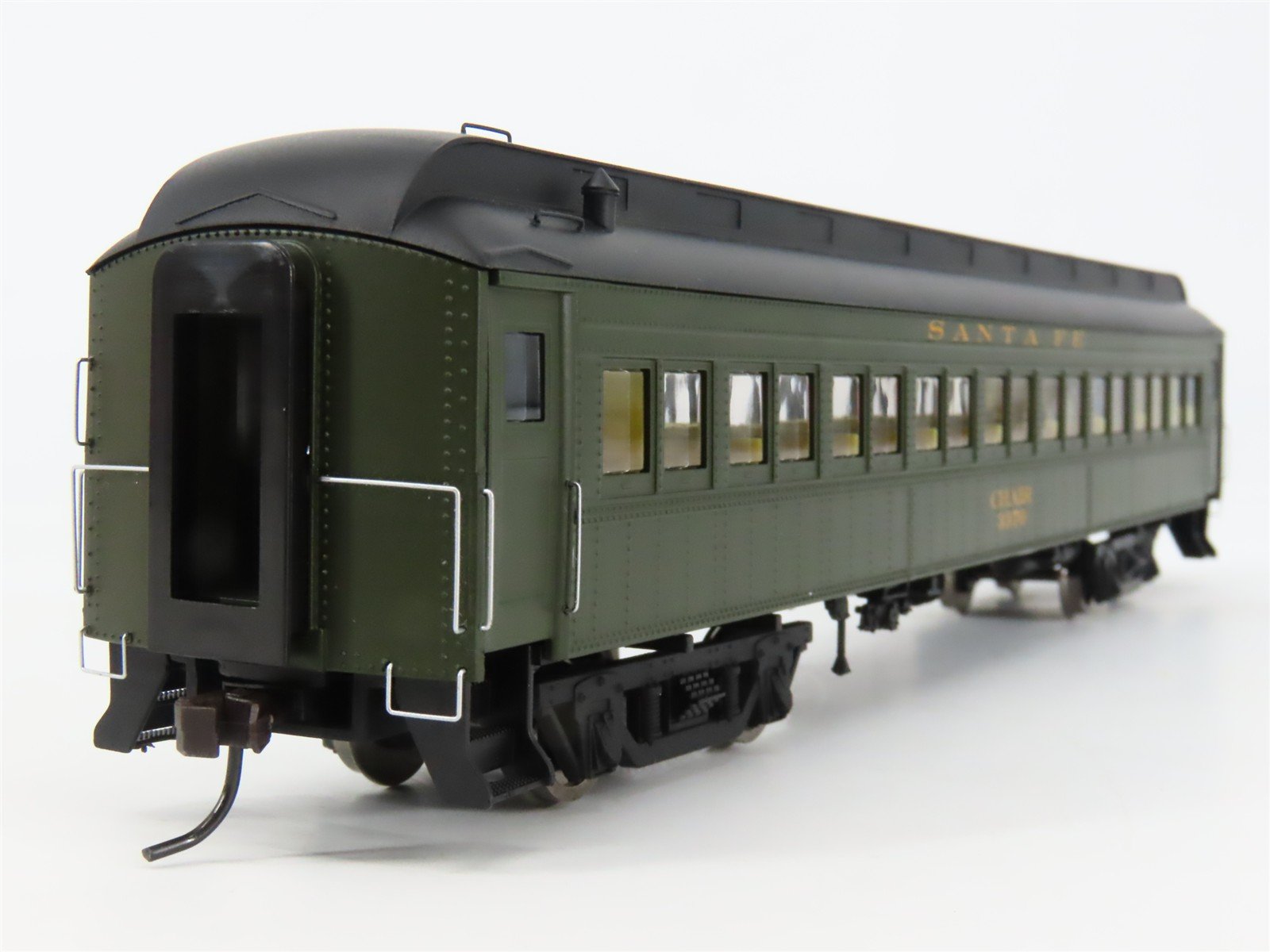 HO Scale Rivarossi HR4209 ATSF Santa Fe Railroad 60' Coach Passenger Car #3370
