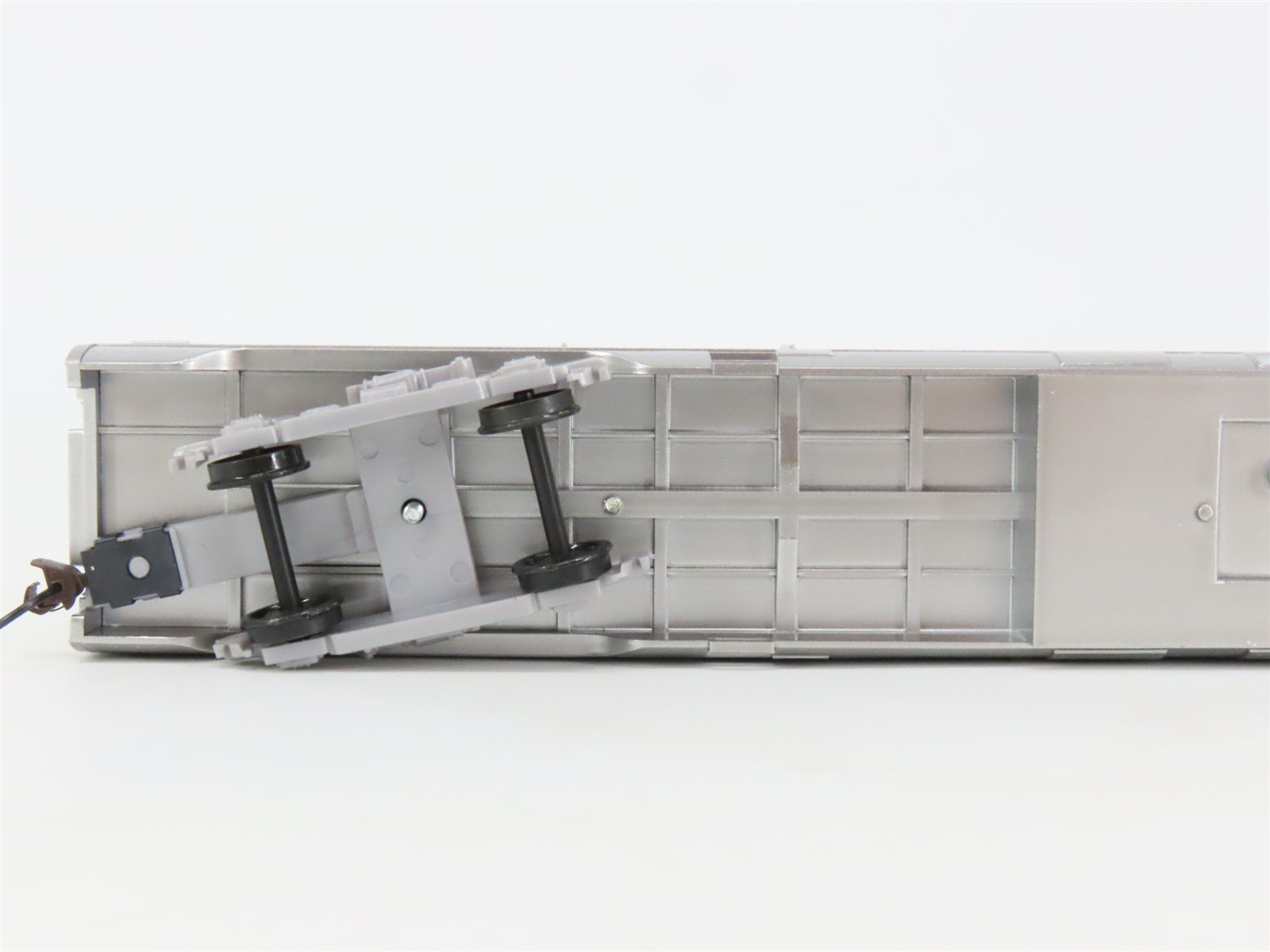 HO Scale Athearn 7910 ATSF Santa Fe Railroad Streamline Baggage Passenger #3464
