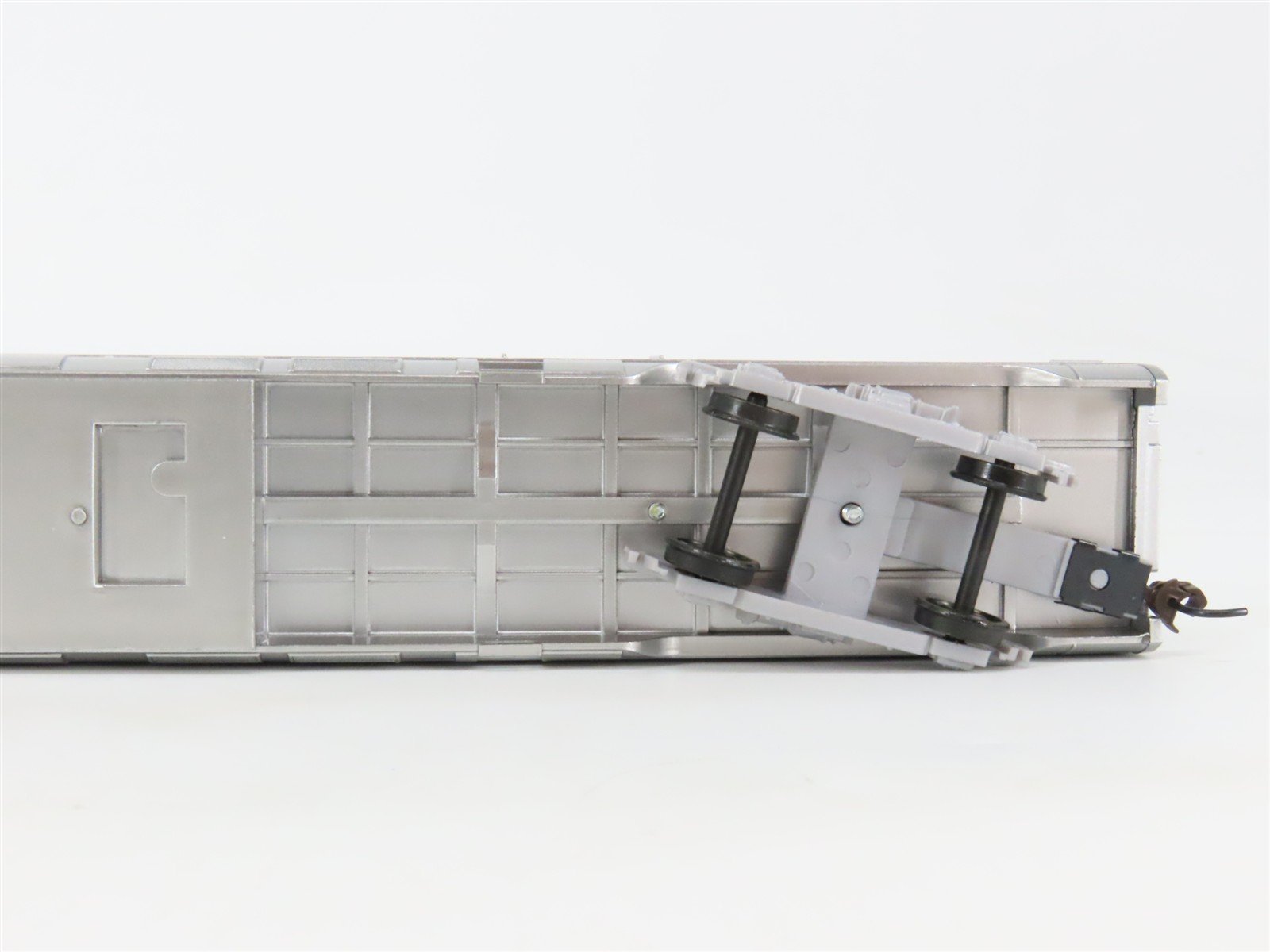 HO Scale Athearn 7910 ATSF Santa Fe Railroad Streamline Baggage Passenger #3464