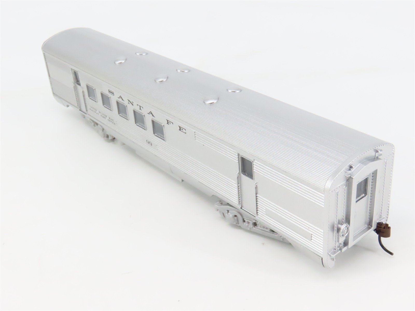 HO Scale Athearn 7911 ATSF Santa Fe Railroad Streamlined RPO Passenger Car #99