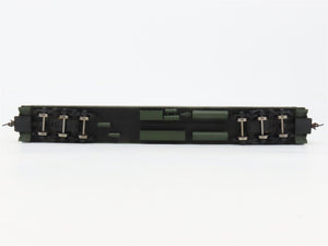 HO Scale Bachmann Silver Series 13703 ATSF Santa Fe 72' Coach Passenger Car #829
