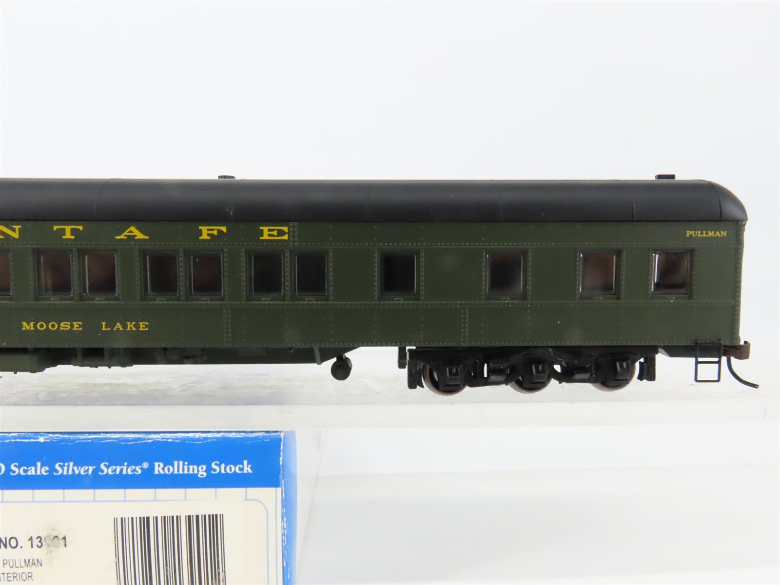 HO Bachmann Silver Series 13901 ATSF Santa Fe 80' Pullman Passenger 