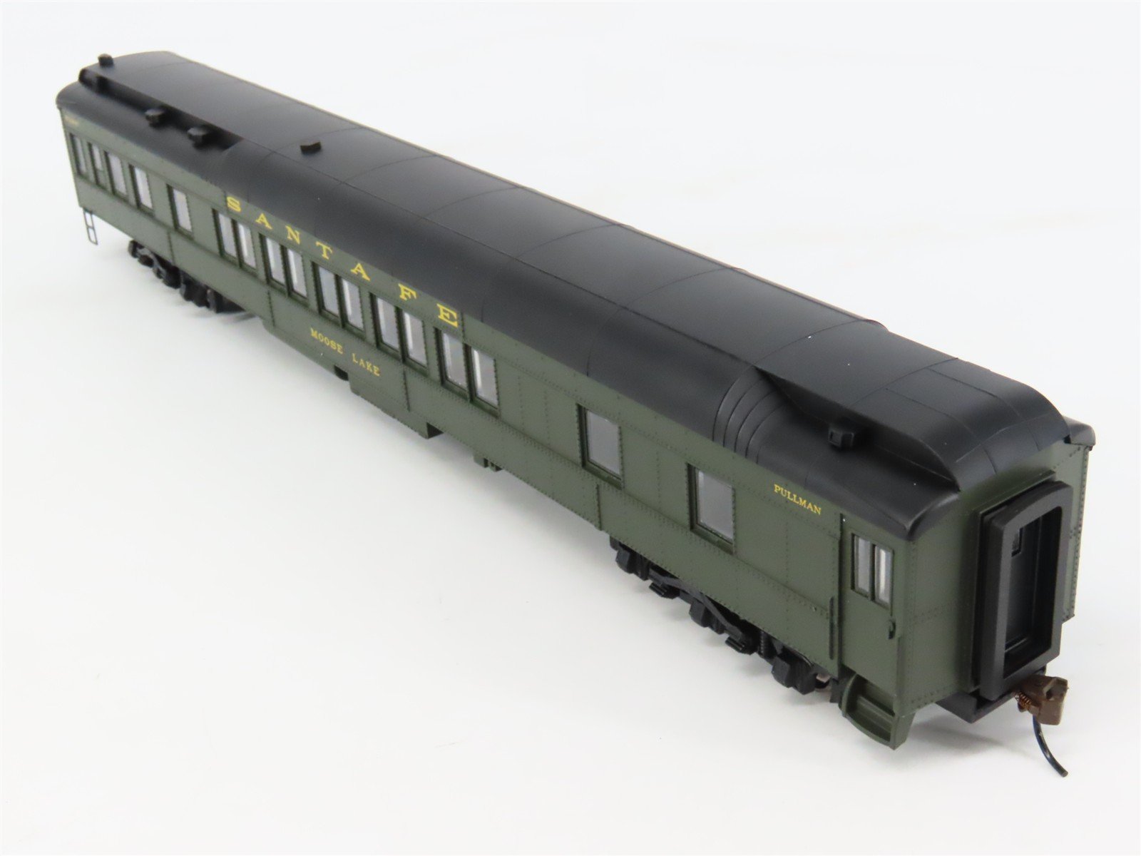 HO Bachmann Silver Series 13901 ATSF Santa Fe 80' Pullman Passenger 