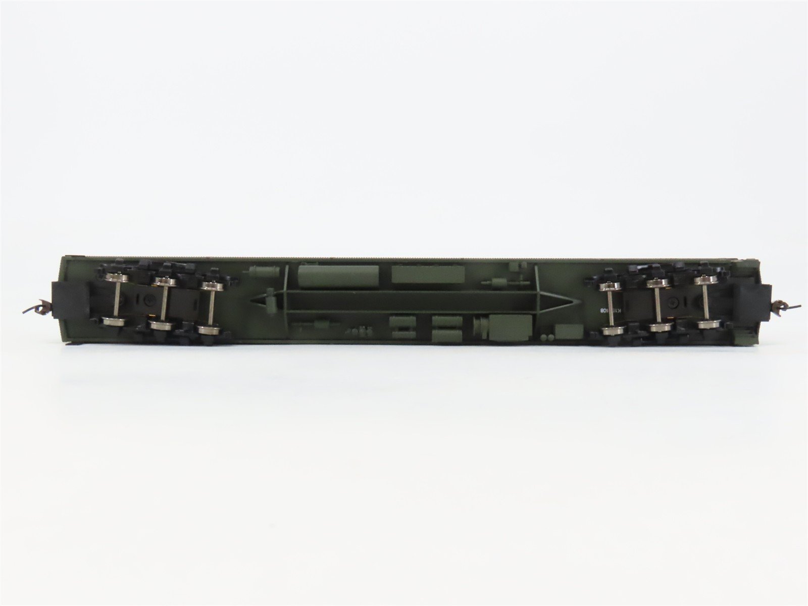 HO Bachmann Silver Series 13901 ATSF Santa Fe 80' Pullman Passenger 
