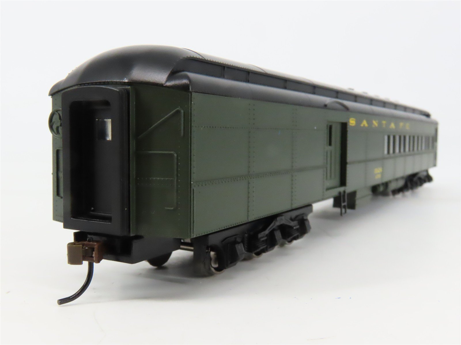 HO Scale Bachmann Silver Series 13603 ATSF Santa Fe 72' Combine Passenger #1524