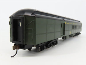 HO Scale Bachmann Silver Series 13603 ATSF Santa Fe 72' Combine Passenger #1524