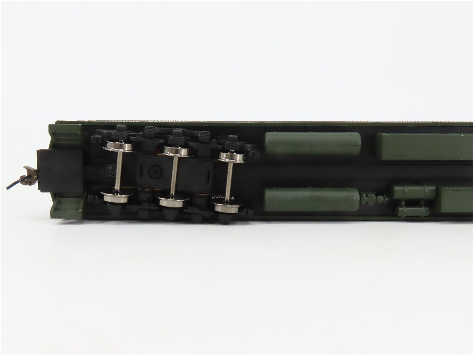 HO Scale Bachmann Silver Series 13603 ATSF Santa Fe 72' Combine Passenger #1524