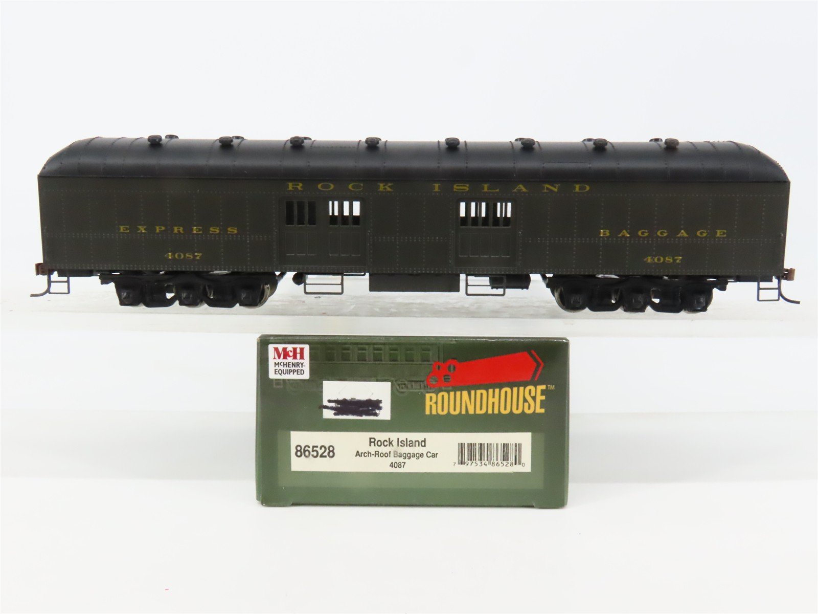 HO Scale Roundhouse 86528 RI Rock Island Baggage Express Passenger Car #4087