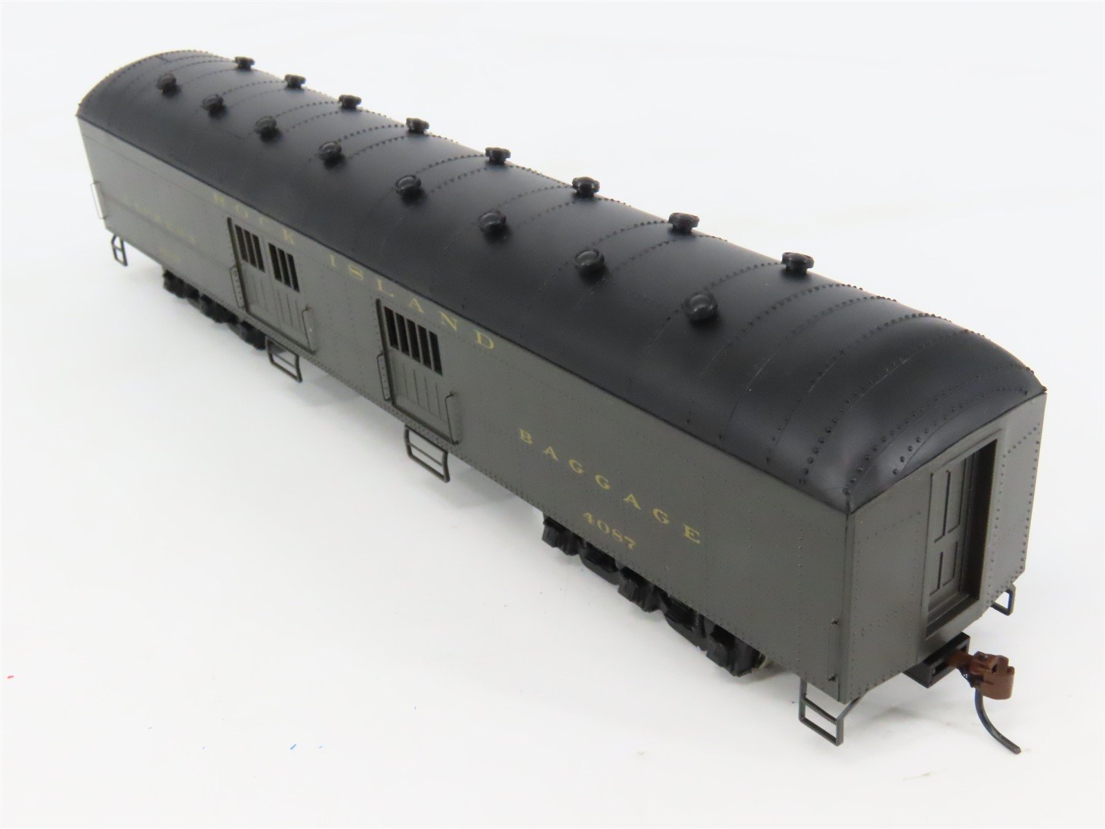 HO Scale Roundhouse 86528 RI Rock Island Baggage Express Passenger Car #4087