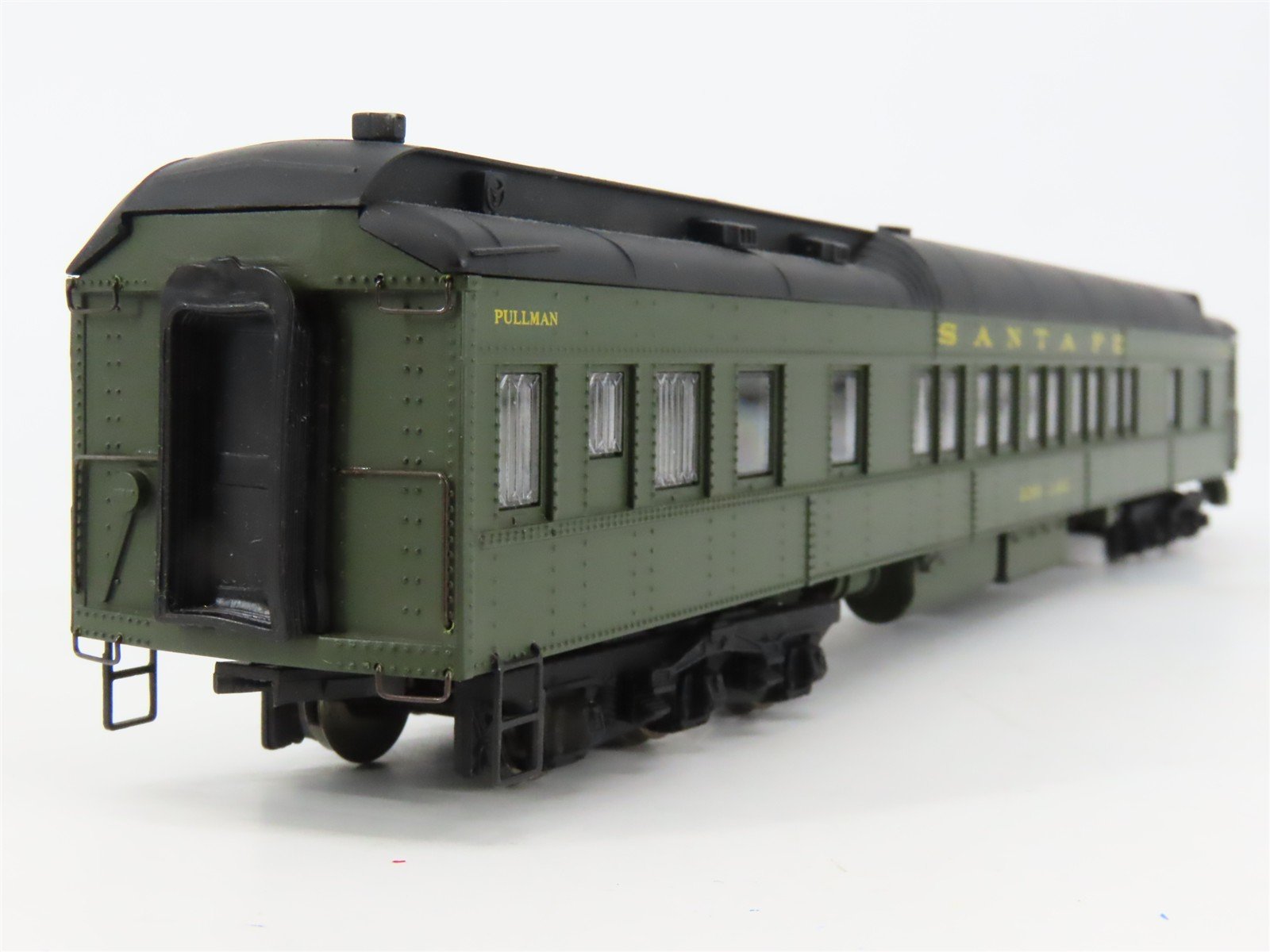 HO Scale Bachmann 89147 ATSF Santa Fe Heavyweight Pullman Passenger 