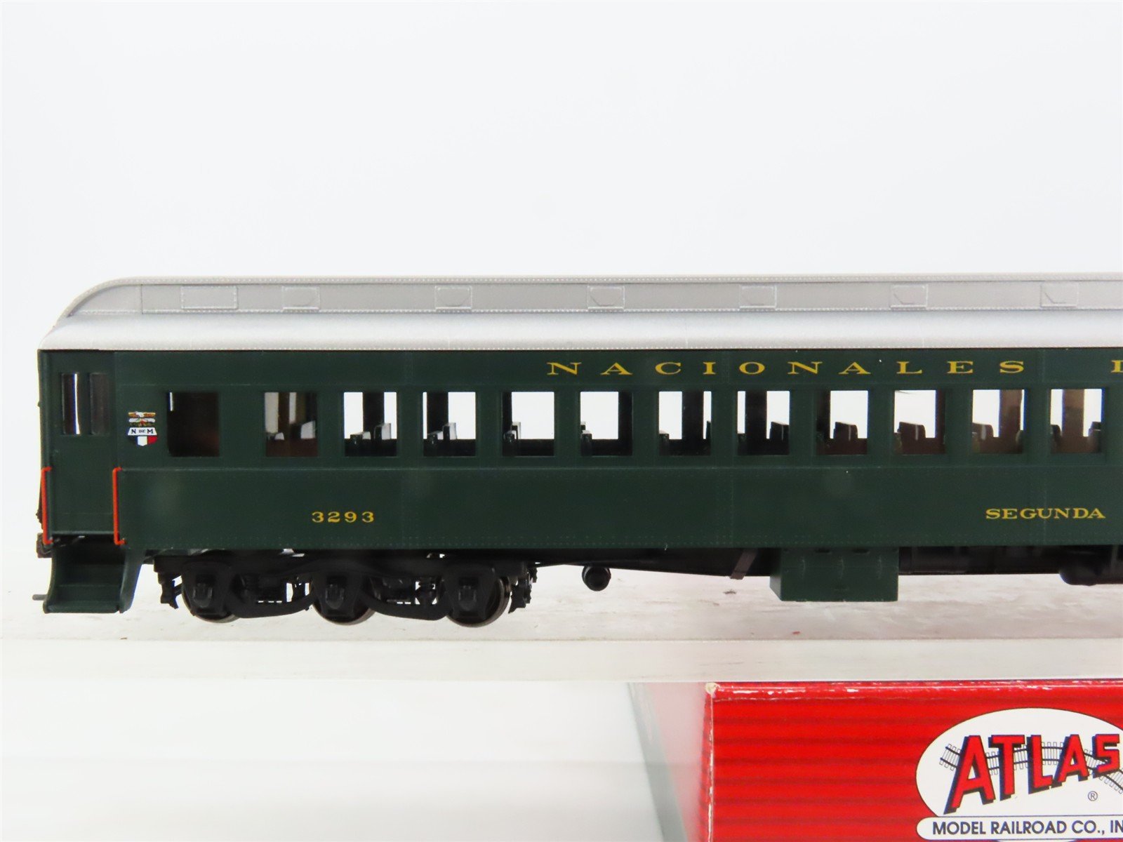 HO Atlas 20003053 NdeM Nacionales de Mexico Coach Passenger Car #3293 