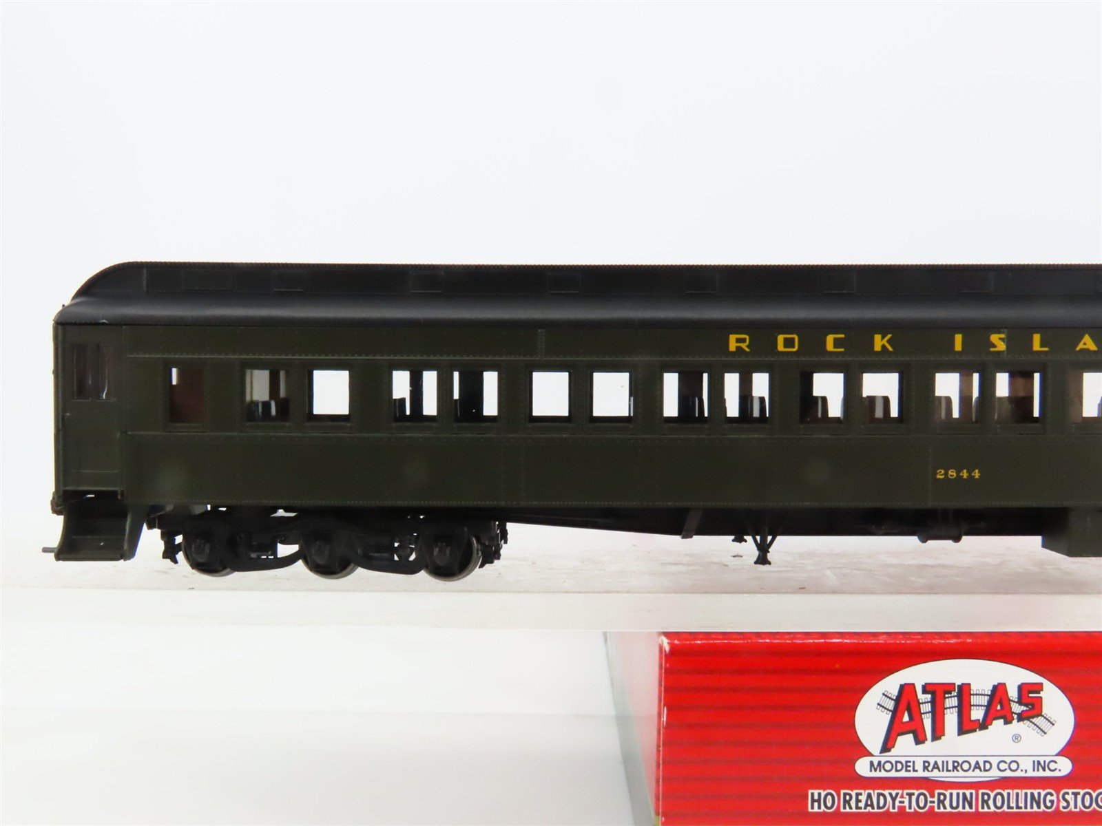 HO Scale Atlas 20003877 RI Rock Island Railroad Coach Passenger Car #2844