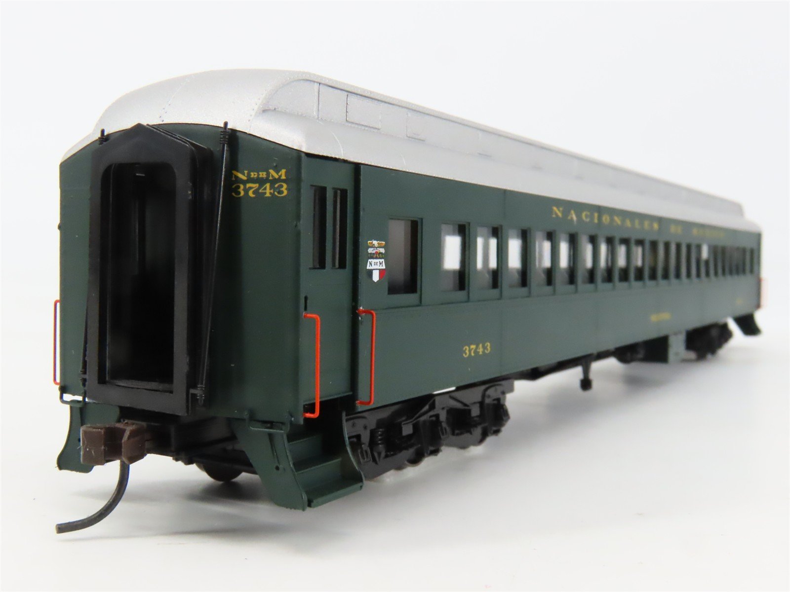 HO Atlas 20003055 NdeM Nacionales de Mexico Coach Passenger Car #3743 