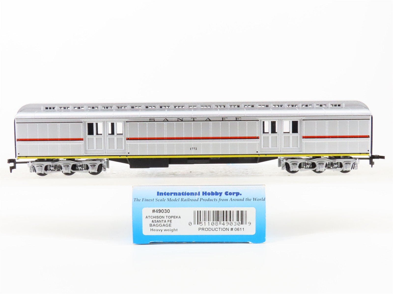 HO Scale IHC 49030 ATSF Santa Fe Railroad Heavyweight Baggage Passenger #1772