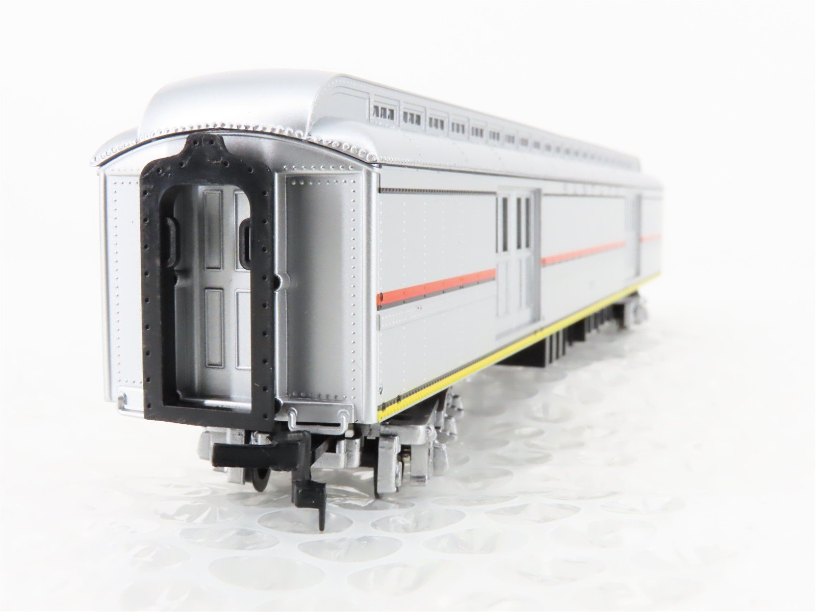 HO Scale IHC 49030 ATSF Santa Fe Railroad Heavyweight Baggage Passenger #1772