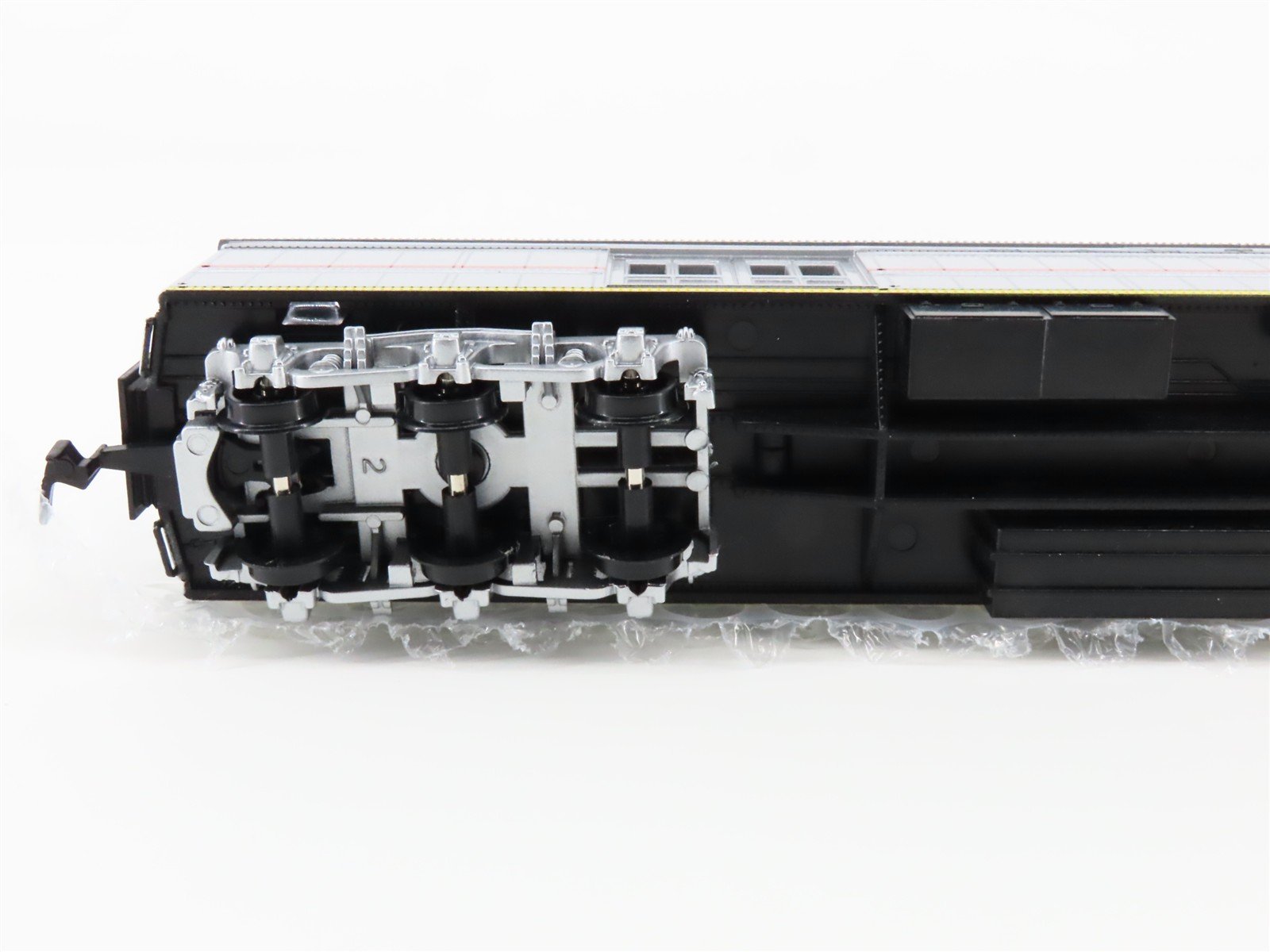 HO Scale IHC 49030 ATSF Santa Fe Railroad Heavyweight Baggage Passenger #1772