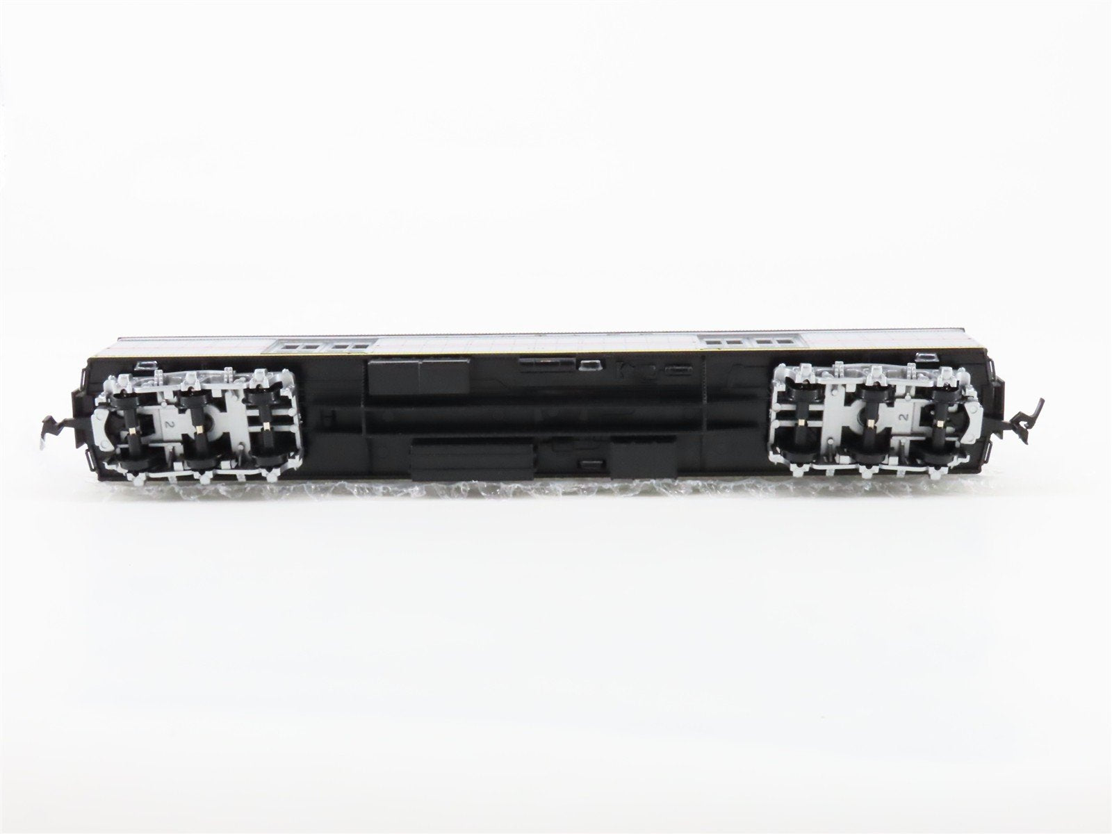 HO Scale IHC 49030 ATSF Santa Fe Railroad Heavyweight Baggage Passenger #1772