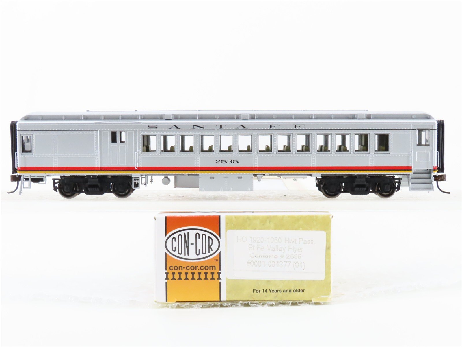 HO Scale Con-Cor 0001-094377(01) ATSF Santa Fe Combine Passenger Car #2535