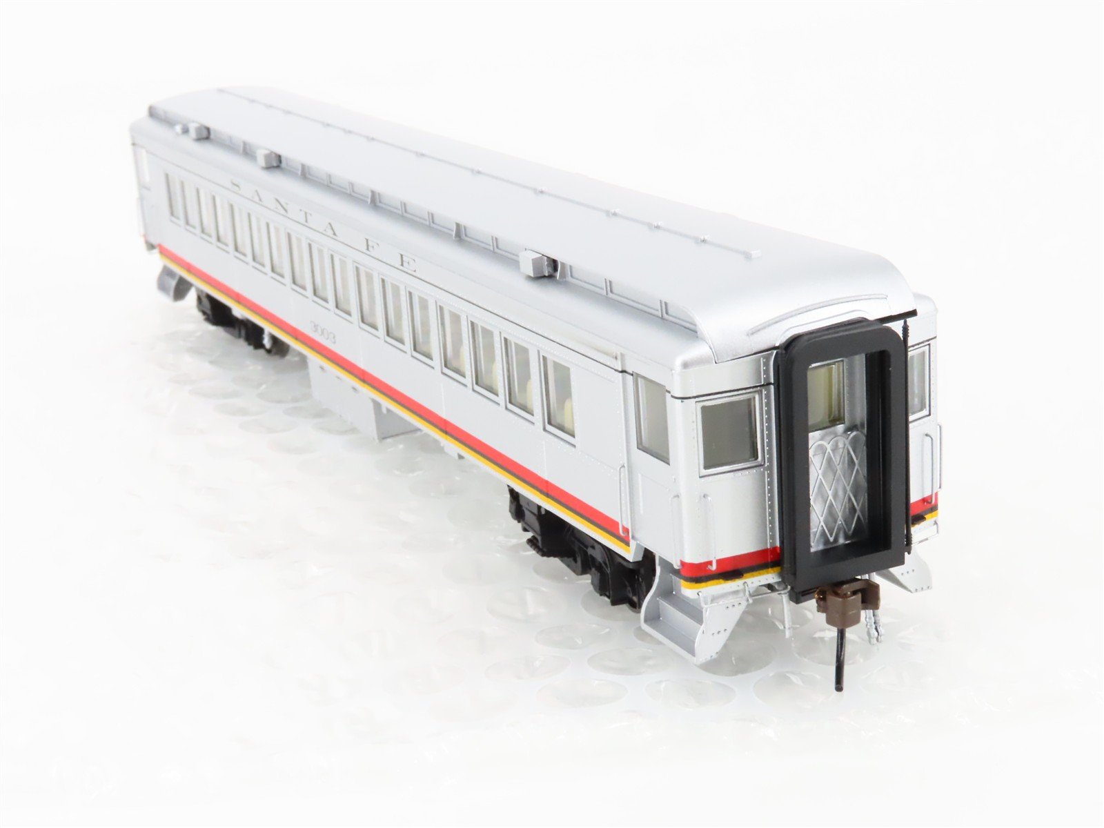 HO Scale Con-Cor 0001-095001(02) ATSF Santa Fe Heavyweight Coach Passenger #3003