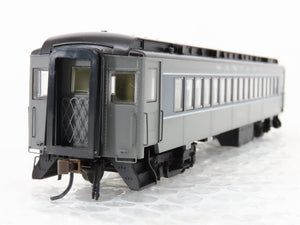 HO Scale Con-Cor 0001-094226(1) ATSF Santa Fe Railroad Coach Passenger Car #3033