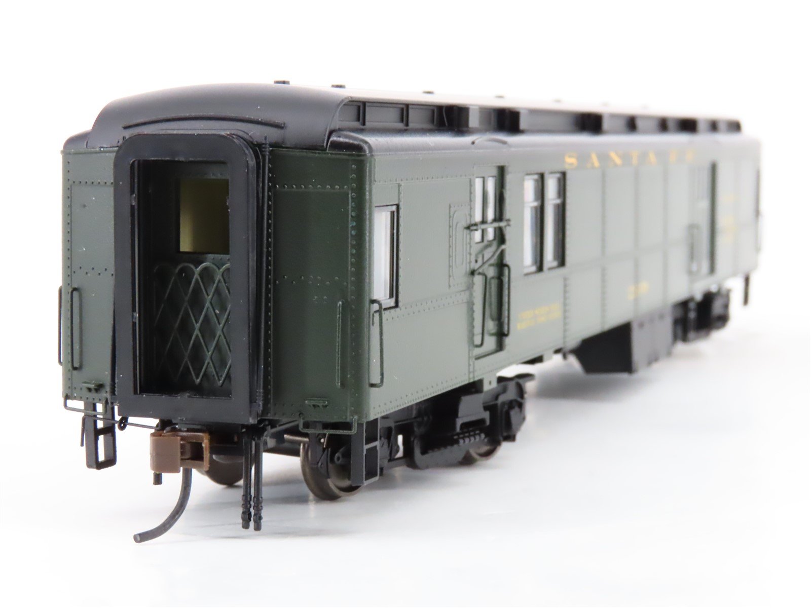 HO Scale Con-Cor 0001-094303(2) ATSF Santa Fe Baggage Mail Passenger Car #2109