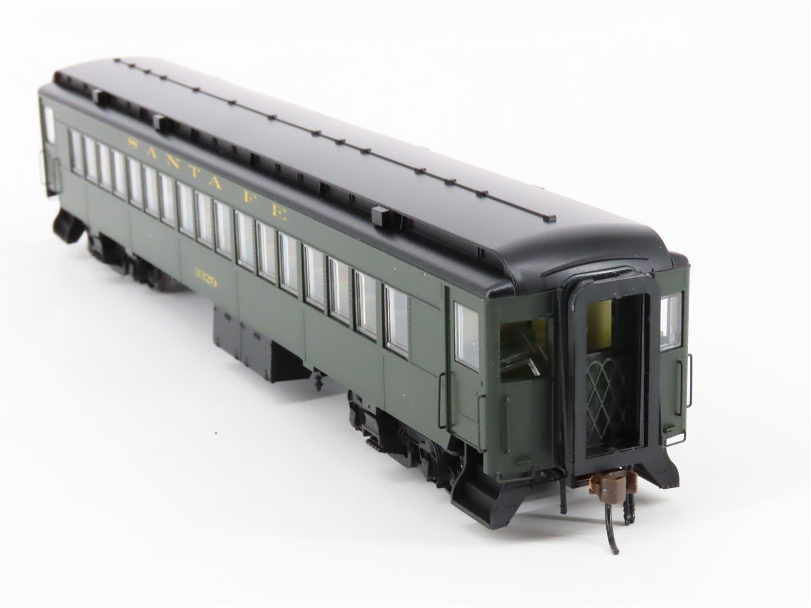 HO Scale Con-Cor 0001-094203(3) ATSF Santa Fe Railroad Coach Passenger Car #3329