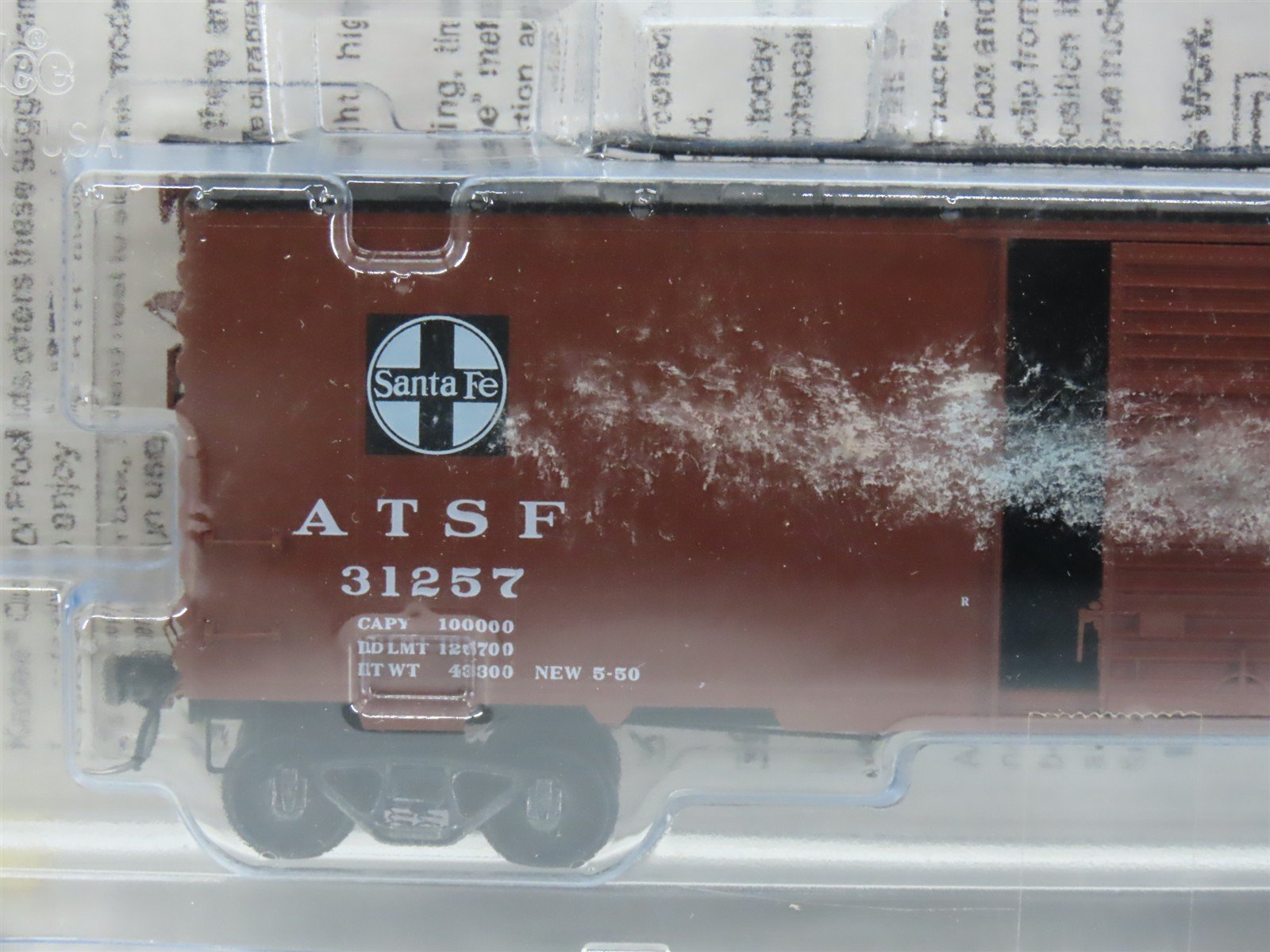 HO Scale Kadee 4076 ATSF Santa Fe 40' Box Car 31257 RTR