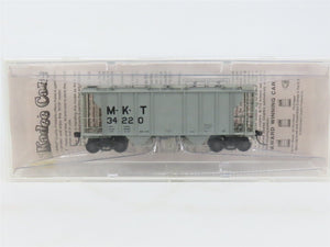 HO Scale Kadee 8615 MKT Missouri-Kansas-Texas 2-Bay PS-2 Covered Hopper RTR