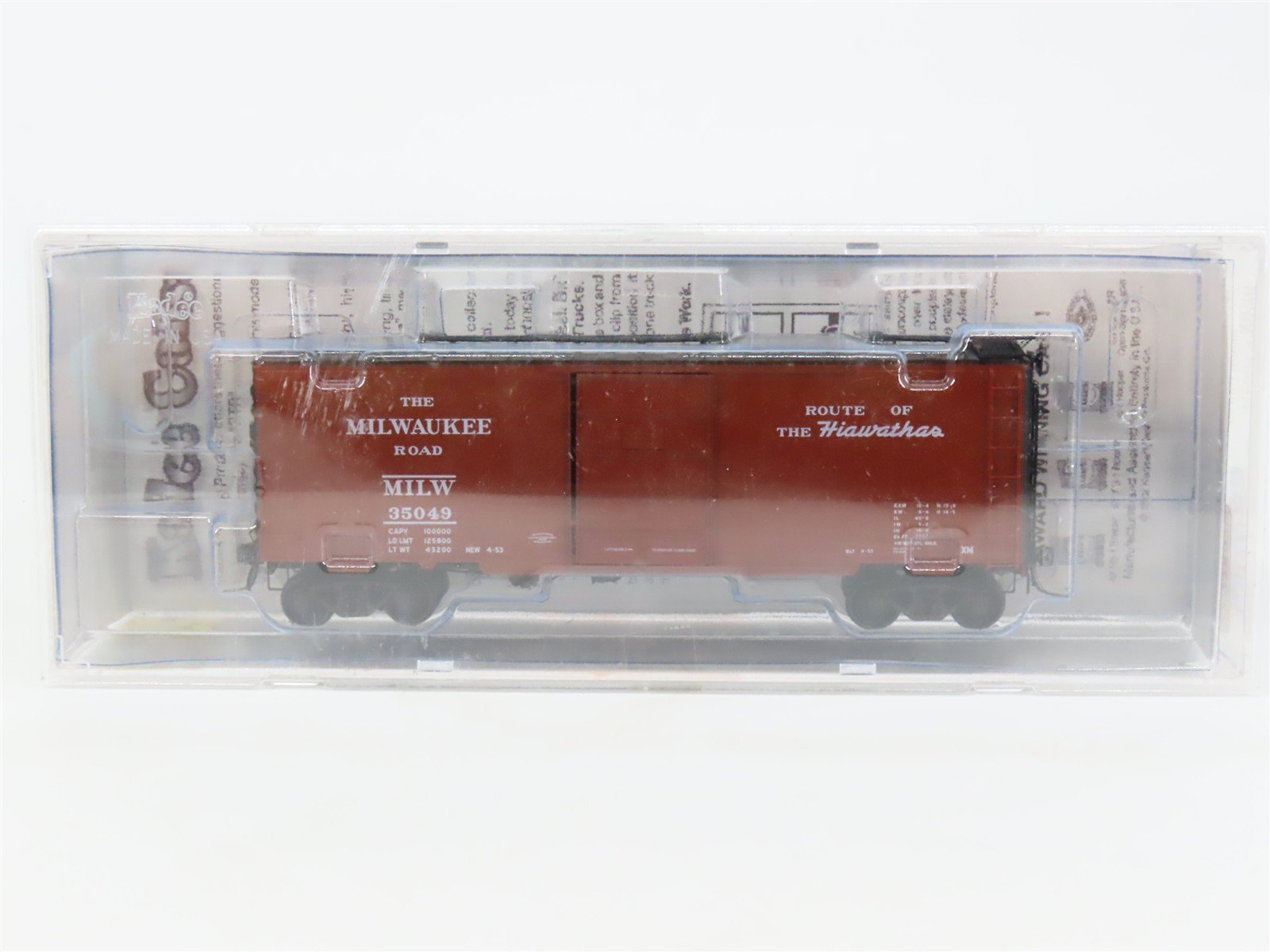 HO Scale Kadee 4830 MILW Milwaukee Road 40' Box Car 35049 RTR