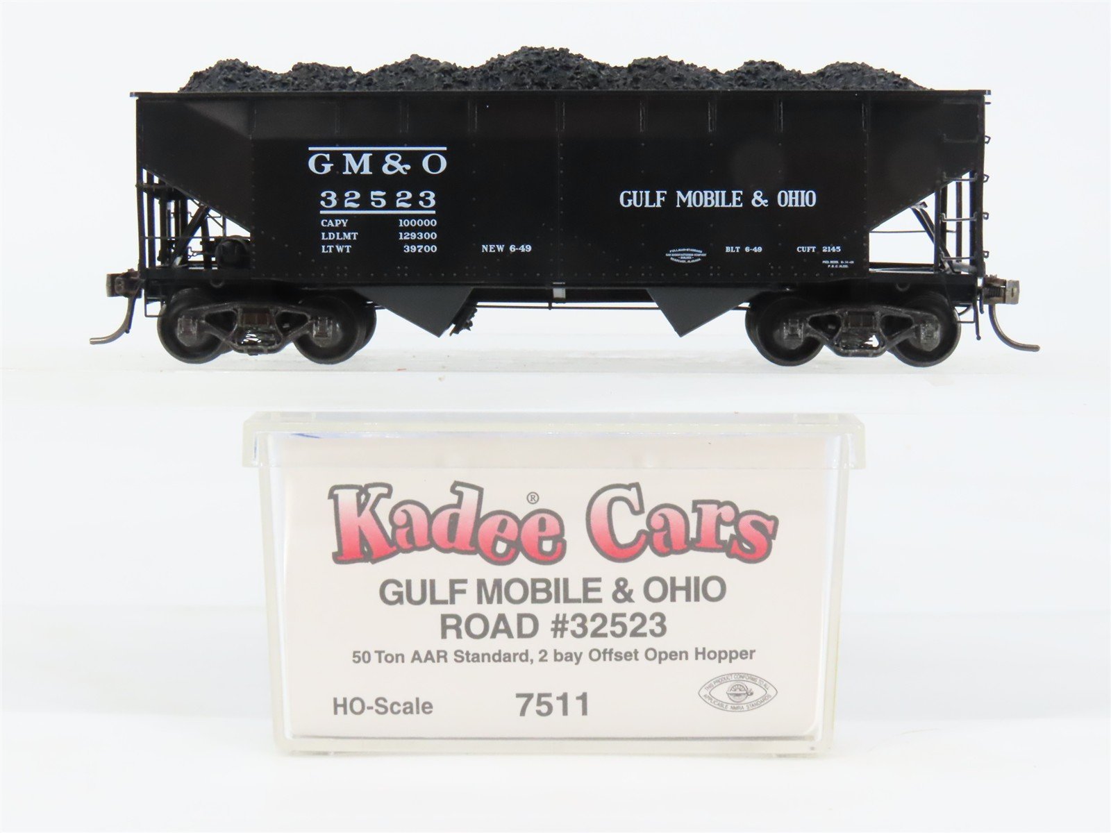 HO Scale Kadee 7511 GM&O Gulf Mobile & Ohio 2-Bay Offset Open Hopper 32523 RTR