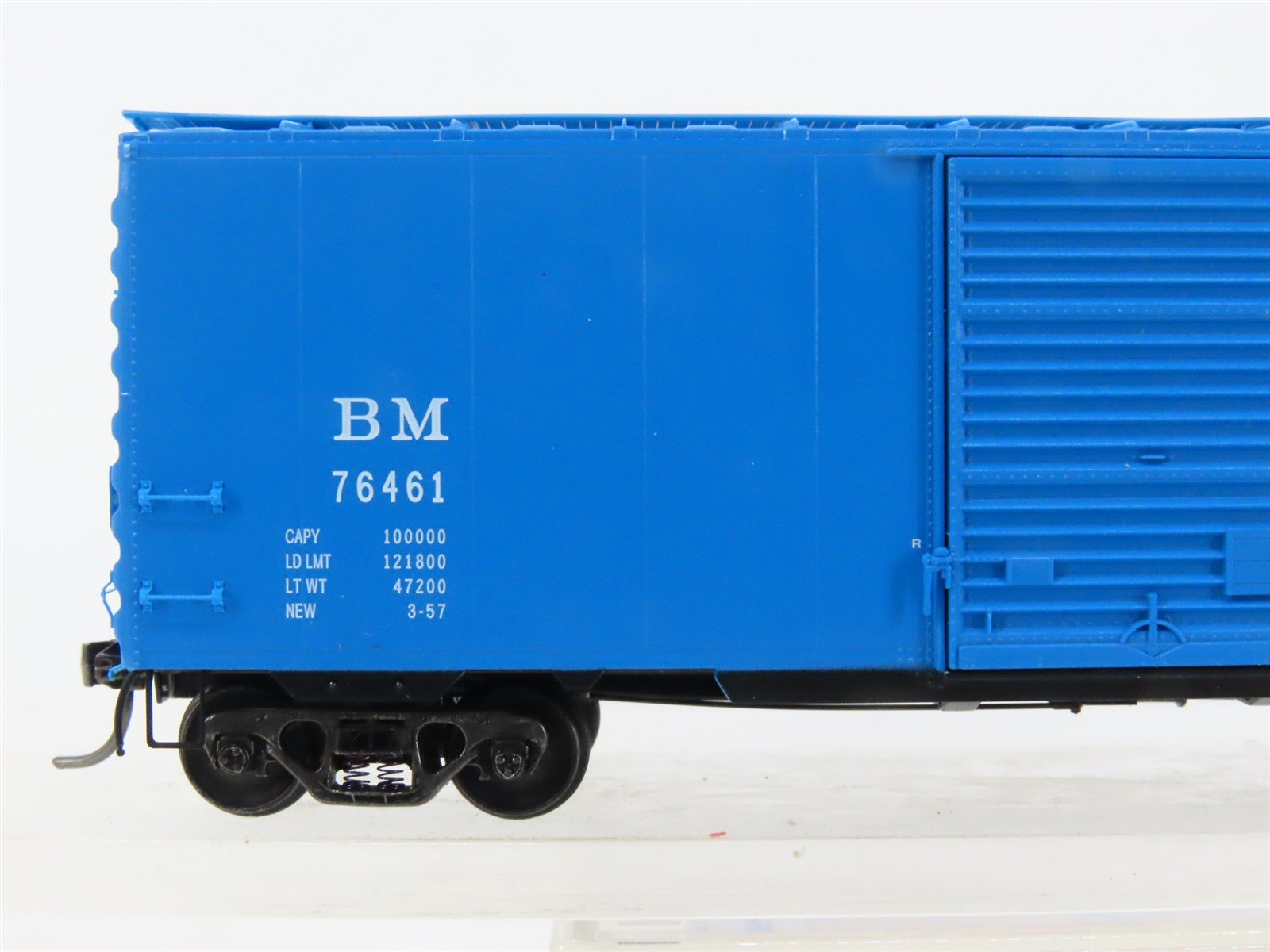 HO Scale Kadee 5286 BM Boston & Maine 40' Box Car 76461 RTR