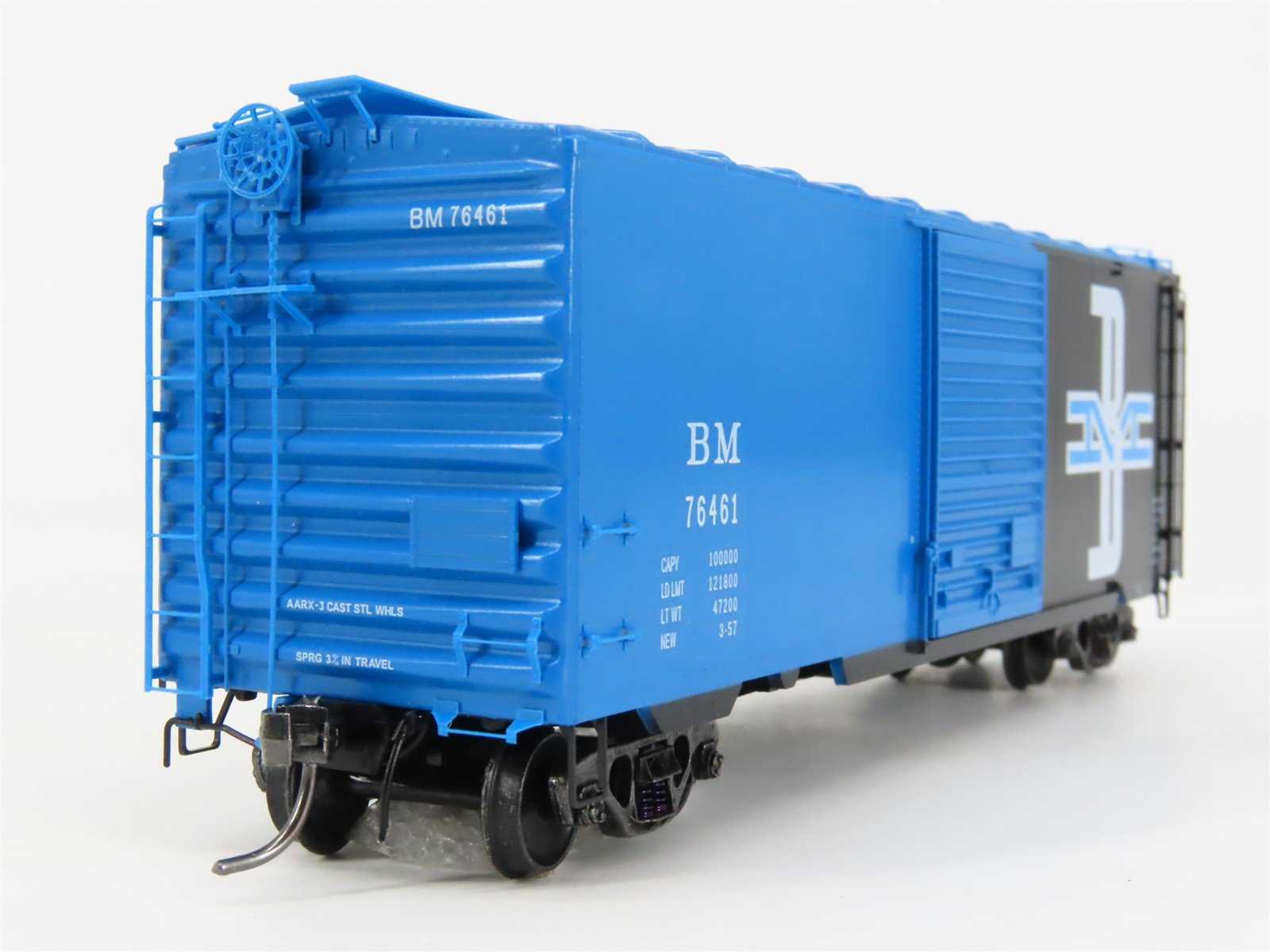 HO Scale Kadee 5286 BM Boston & Maine 40' Box Car 76461 RTR