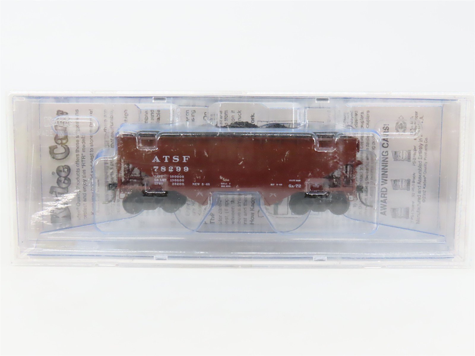HO Scale Kadee 7053 Atchison, Topeka & Santa Fe 2-Bay Offset Open Hopper RTR