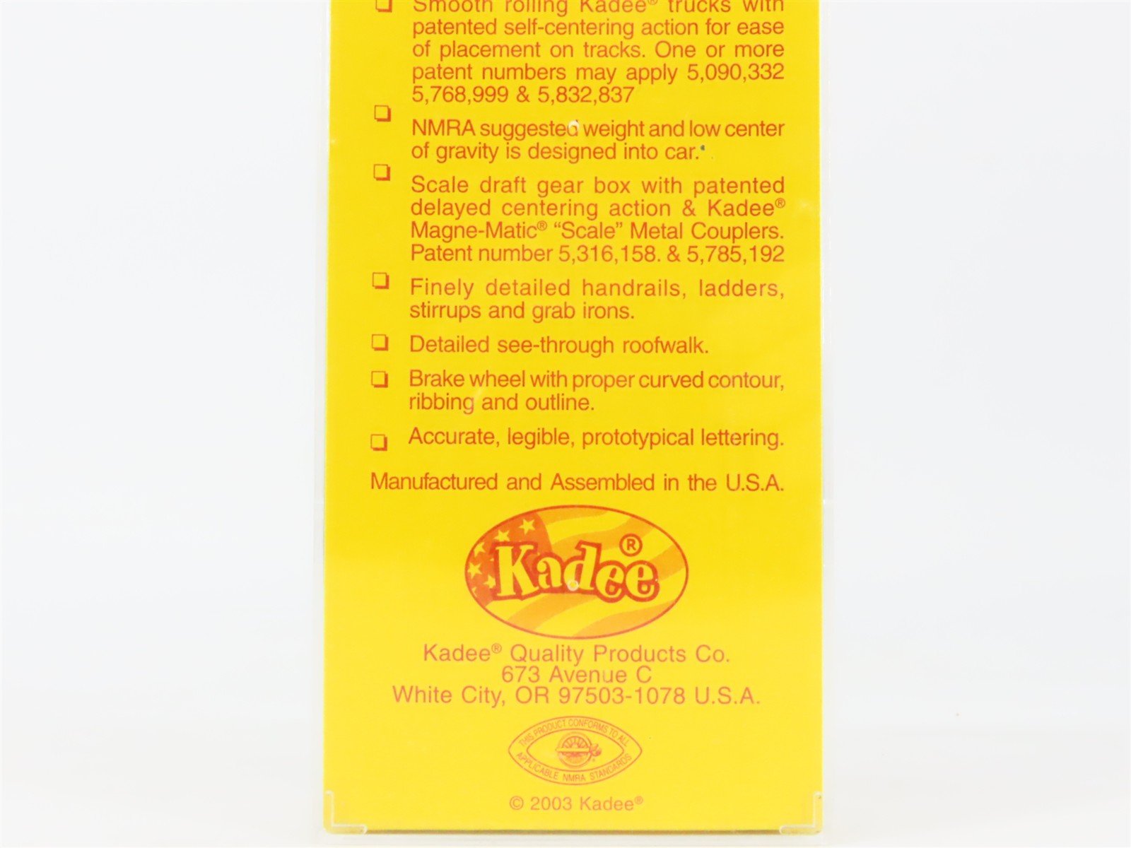 HO Scale Kadee 5116 CG Central of Georgia 40' Box Car 7056 RTR
