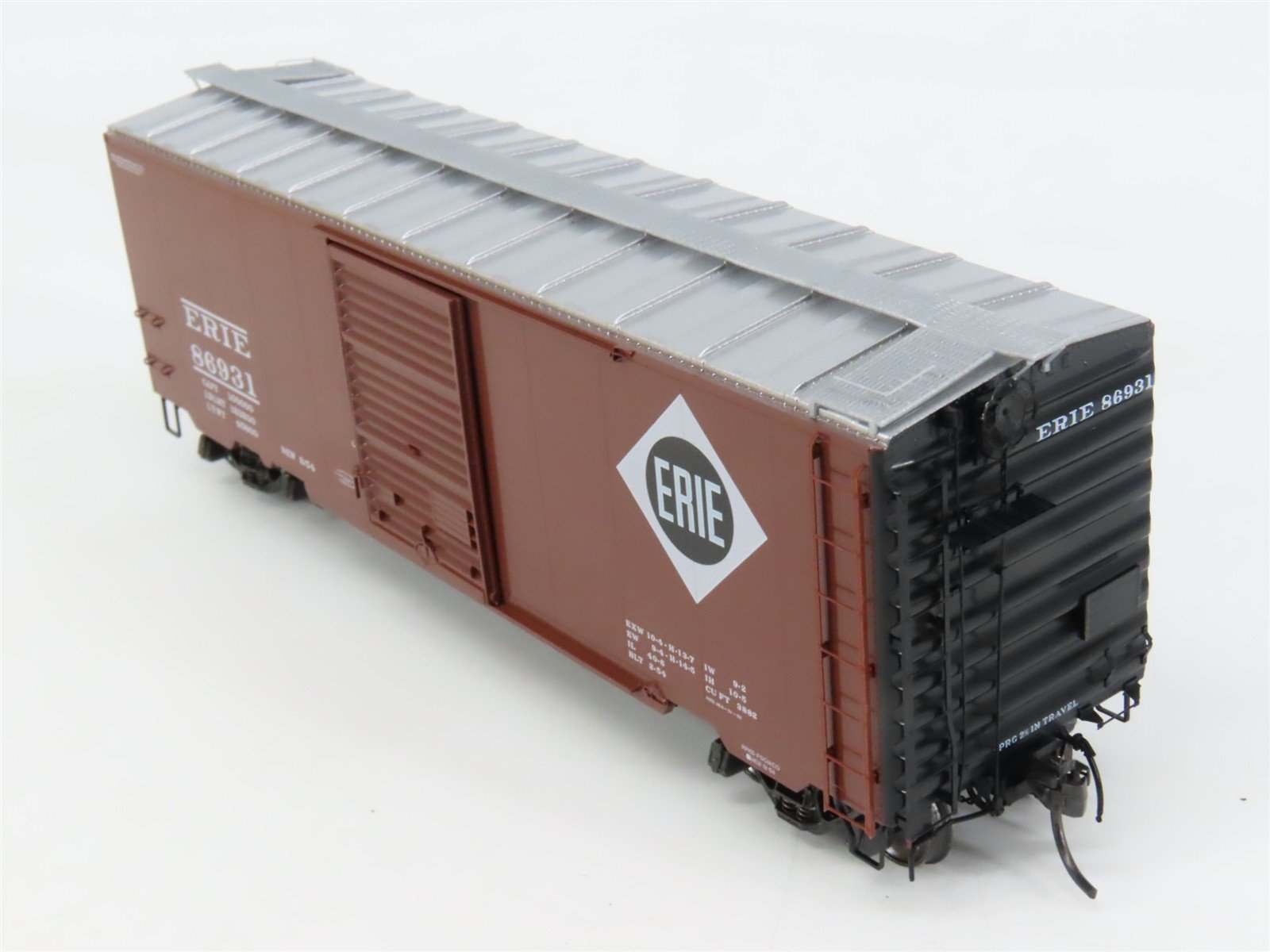 HO Scale Kadee 4907 Erie Railroad 40' Box Car 86931 RTR