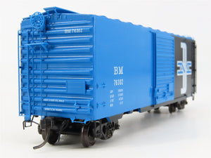 HO Scale Kadee 5240 BM Boston & Maine 40' Box Car 76302 RTR