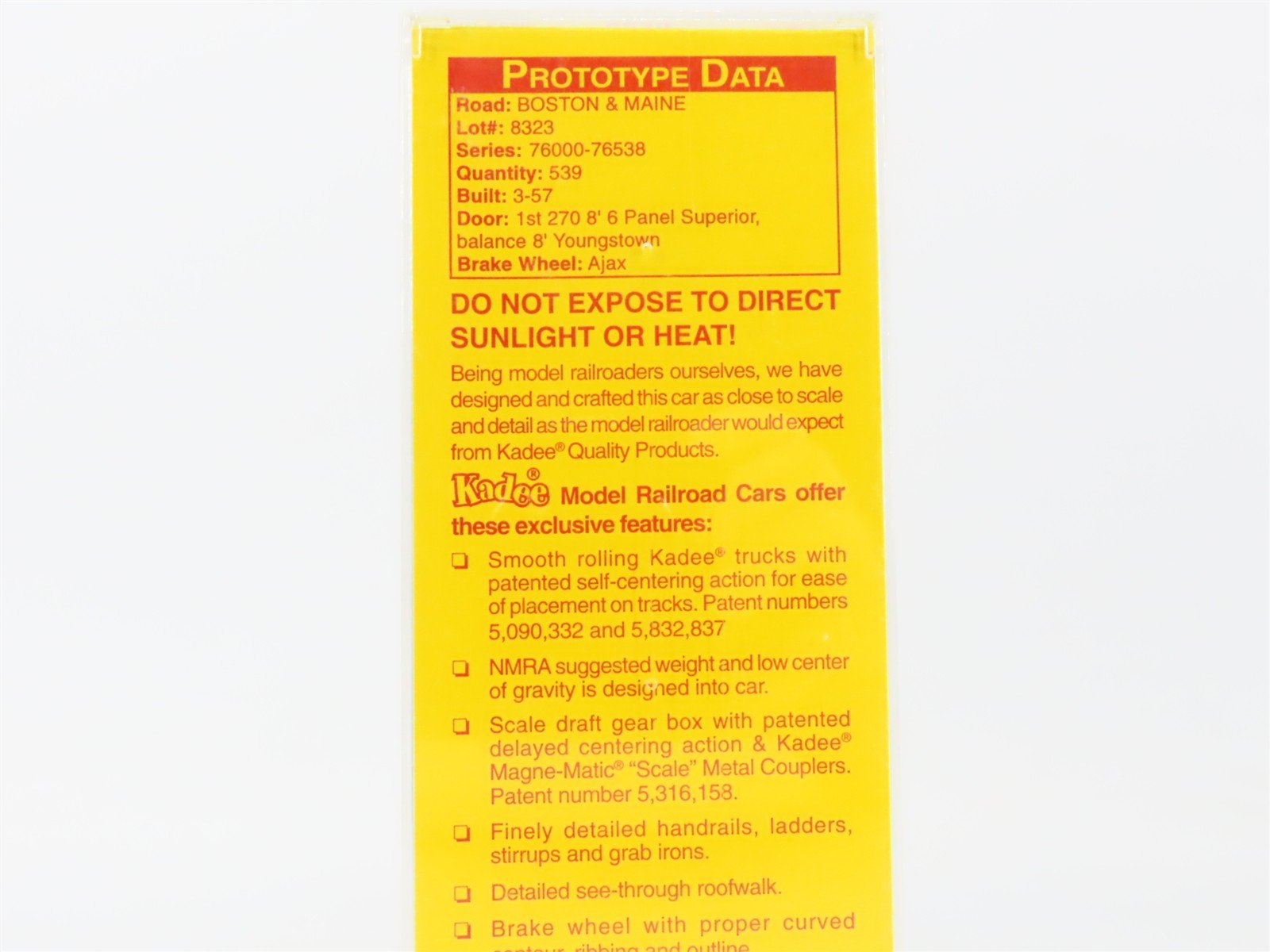 HO Scale Kadee 5240 BM Boston & Maine 40' Box Car 76302 RTR