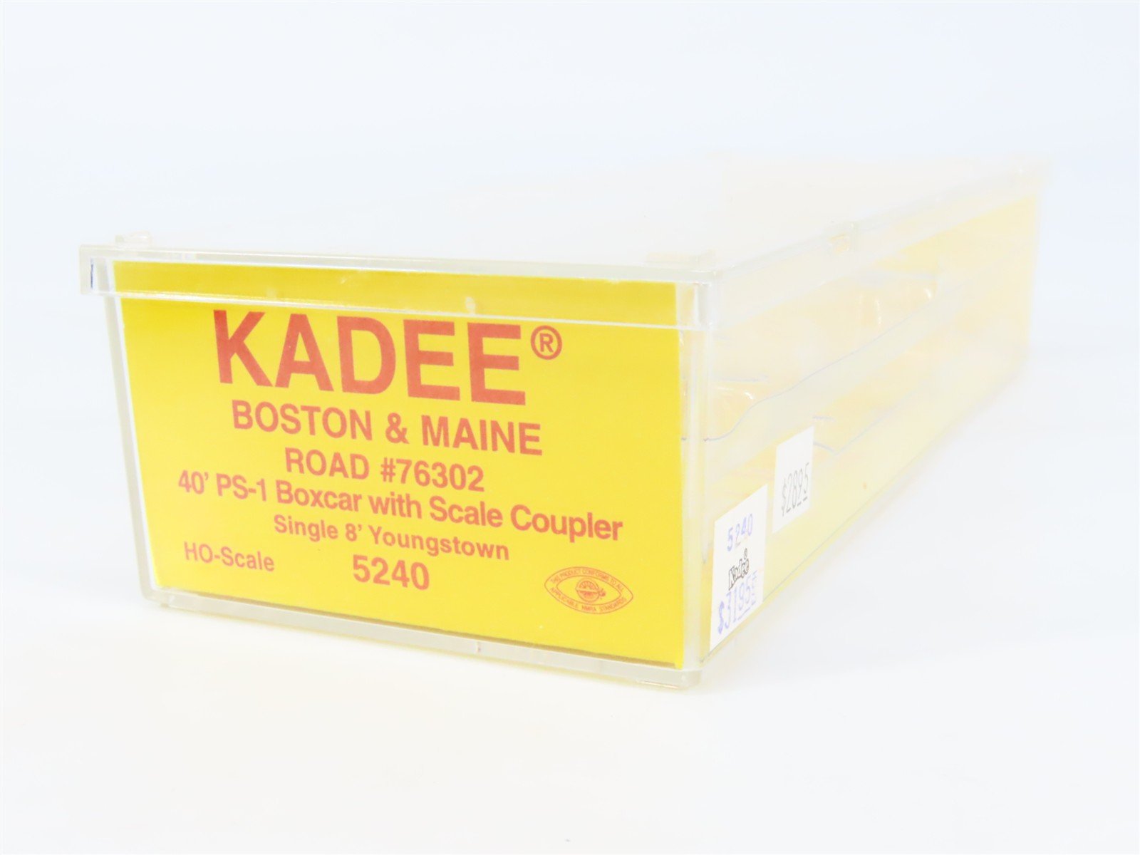 HO Scale Kadee 5240 BM Boston & Maine 40' Box Car 76302 RTR