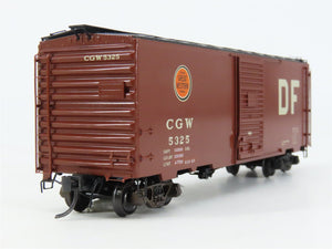 HO Scale Kadee 4050 CGW Chicago Great Western 40' Box Car 5325 RTR