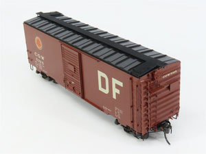HO Scale Kadee 4050 CGW Chicago Great Western 40' Box Car 5325 RTR