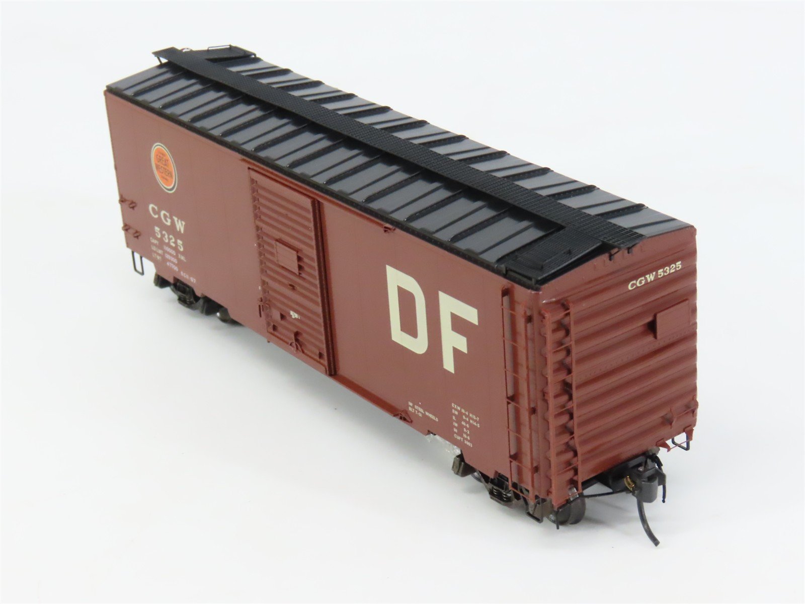 HO Scale Kadee 4050 CGW Chicago Great Western 40' Box Car 5325 RTR
