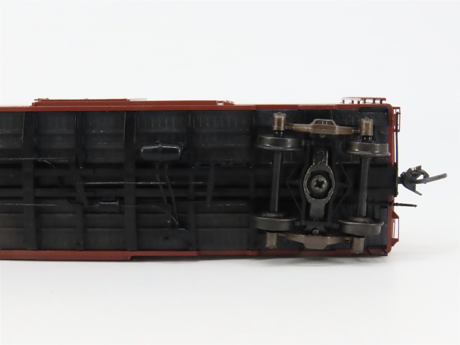HO Scale Kadee 4050 CGW Chicago Great Western 40' Box Car 5325 RTR
