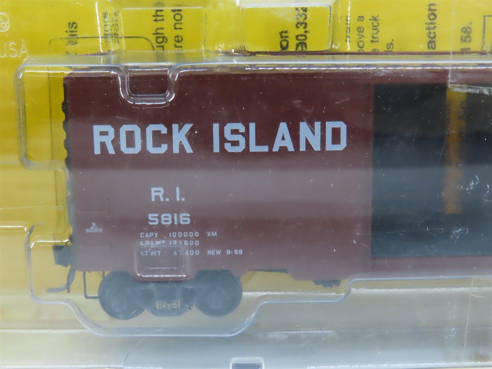 HO Scale Kadee 5234 RI Rock Island 40' Box Car 5816 RTR