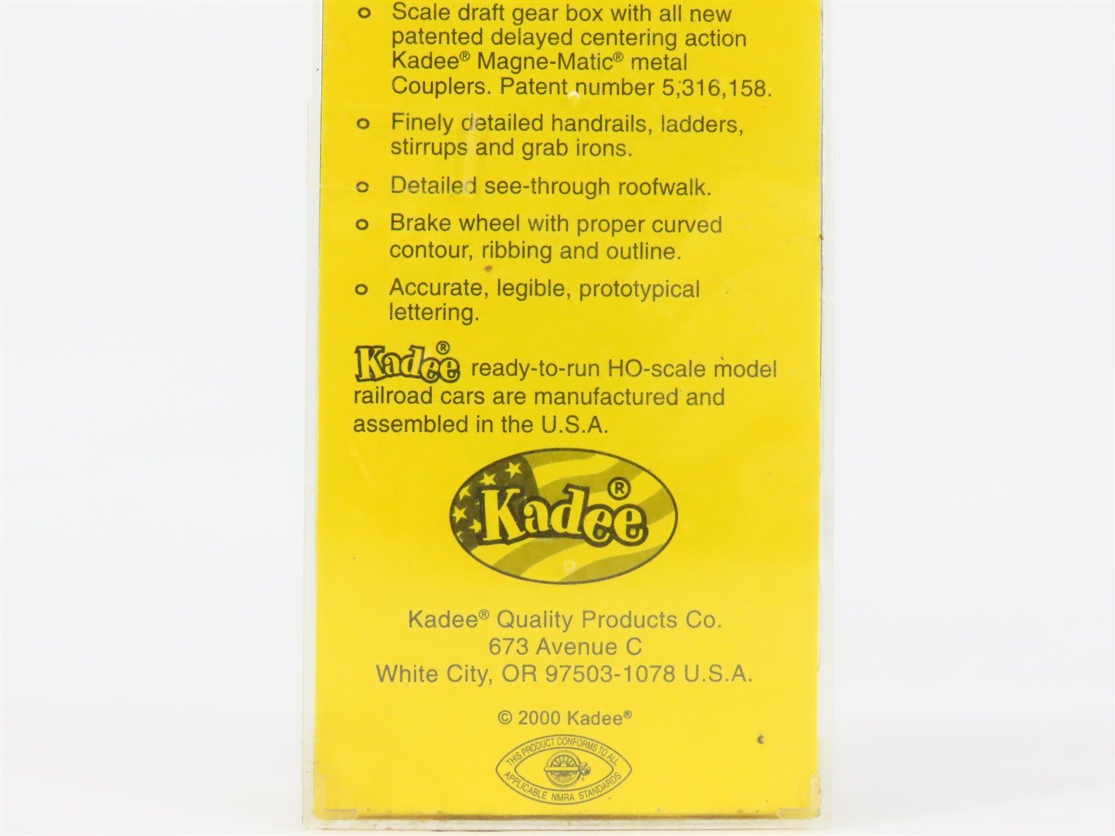 HO Scale Kadee 5234 RI Rock Island 40' Box Car 5816 RTR