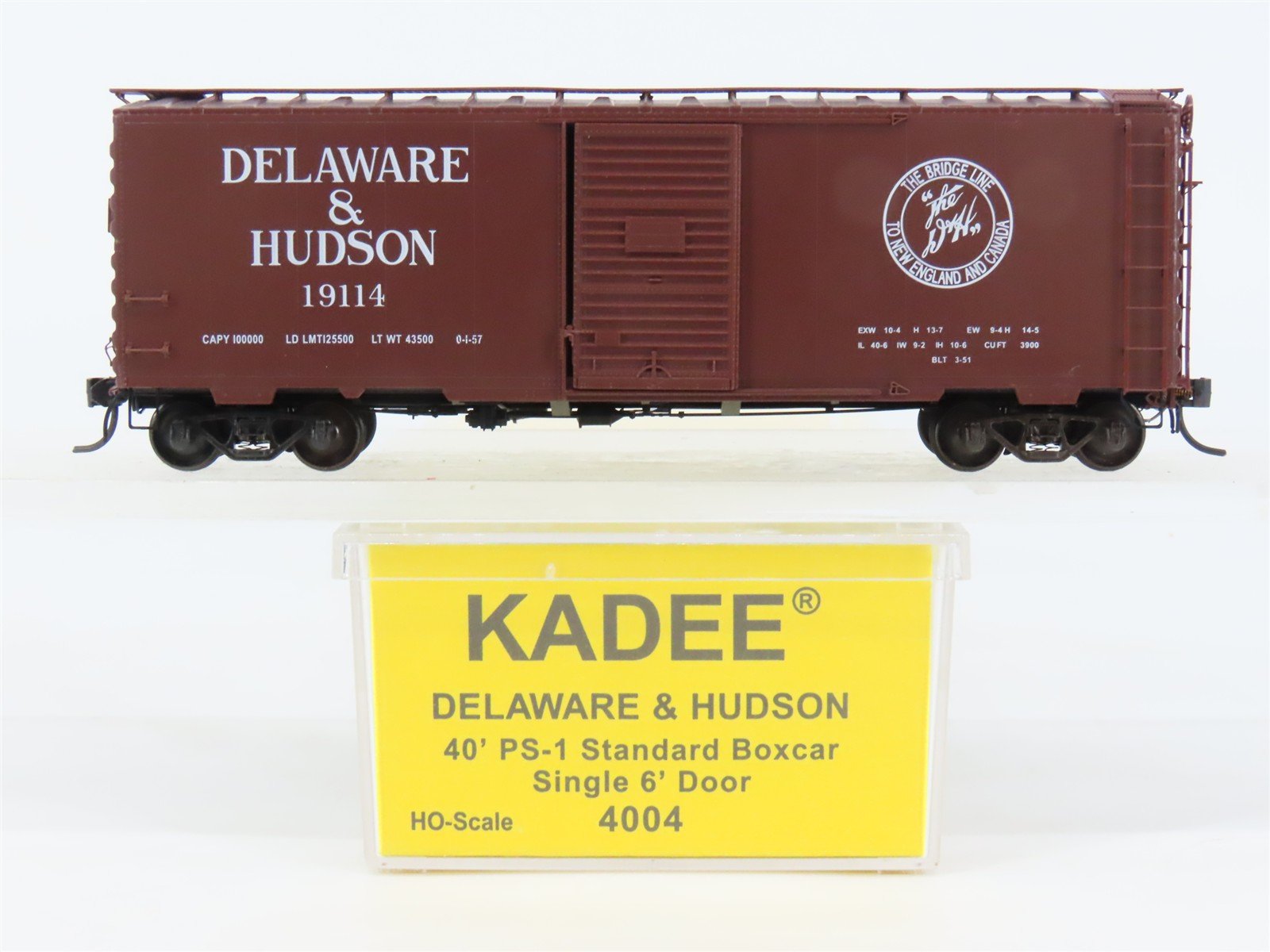 HO Scale Kadee 4004 D&H Delaware & Hudson 40' Box Car 19114 RTR