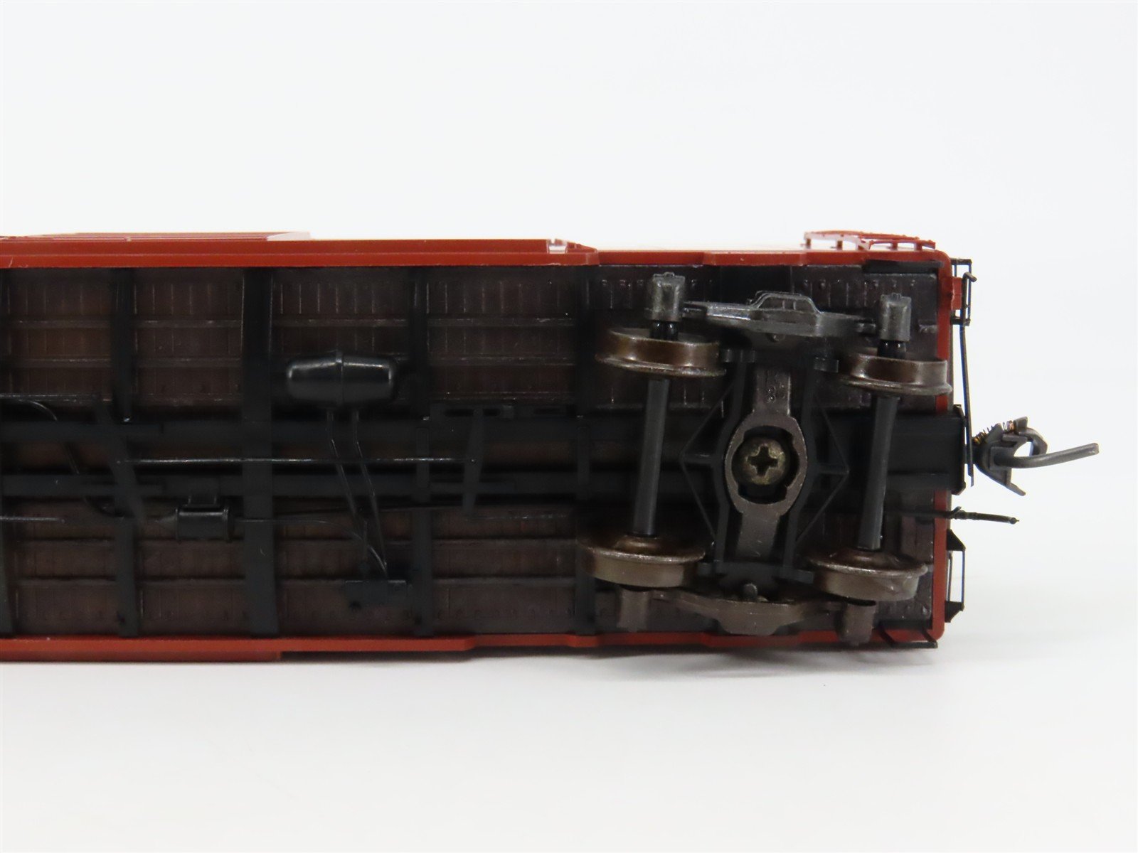 HO Scale Kadee 4804 CNW Chicago & North Western 40' Box Car 84288 RTR
