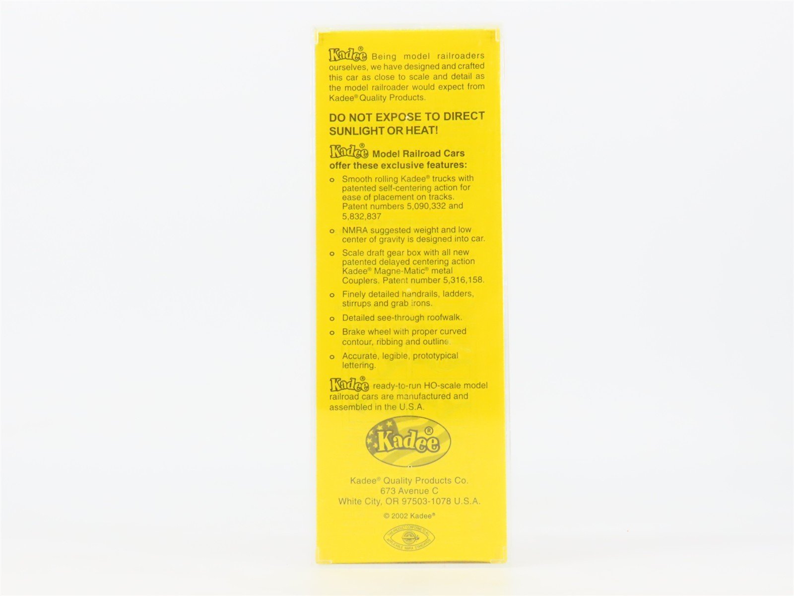 HO Scale Kadee 4804 CNW Chicago & North Western 40' Box Car 84288 RTR