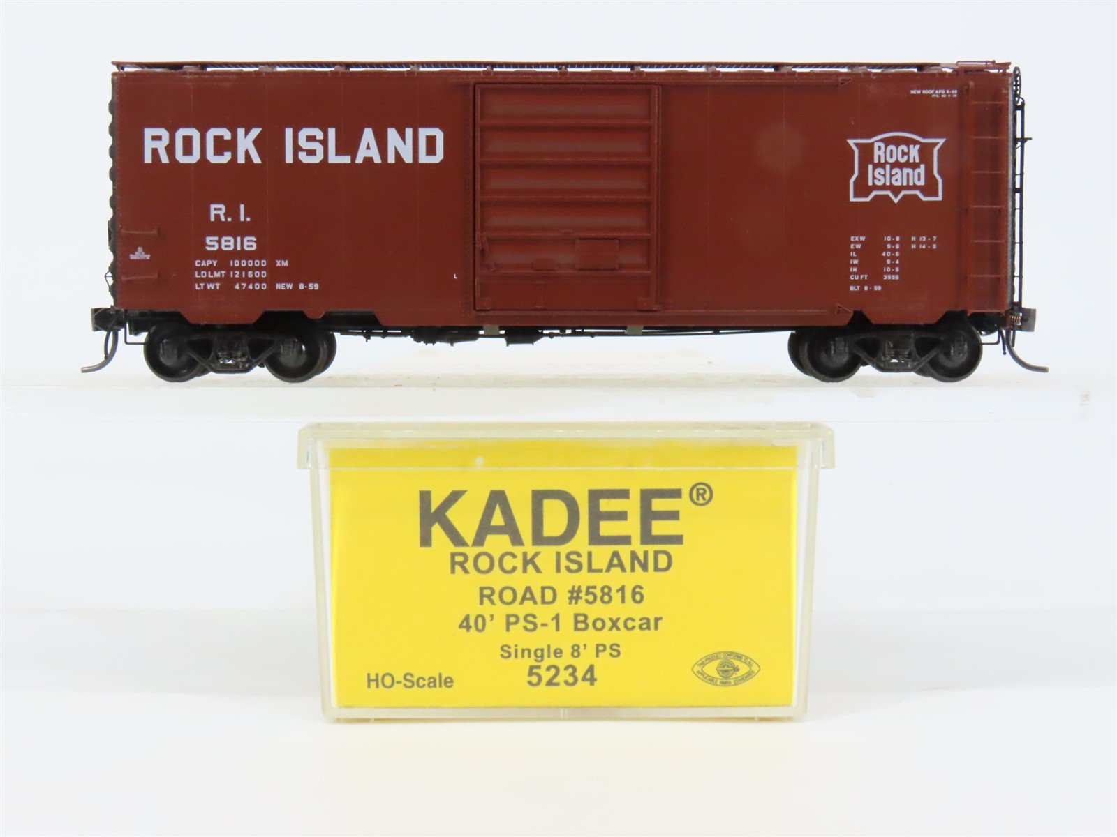 HO Scale Kadee 5234 RI Rock Island 40' Box Car 5816 RTR